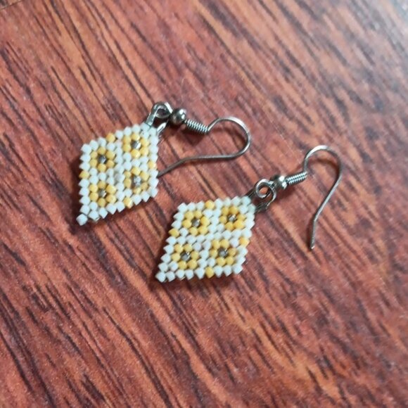 Hand Crafted Jewelry - Beaded earrings